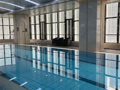 -跃动游泳健身俱乐部(新华传媒店)