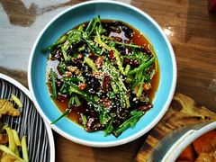 -有红鸡毛店·川菜(建设路店)