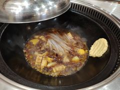 -70後铁锅炖(坡博总店)
