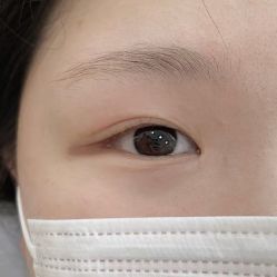 -轻妆Feel·半永久纹眉眼线