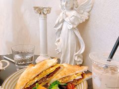 -玲婧胡同·生日蛋糕·餐厅(嘉里城店)