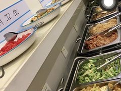 自助取餐区-鹈鹕素食餐厅自助餐部(正阳街店)