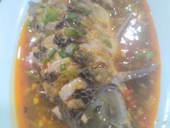 -丹水桥地锅鱼·翘嘴鲌·地方特色全鱼宴(丹江口大坝店)