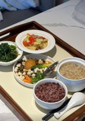 -乐茵敔山湾月子中心(独栋湖景店)