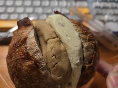 -沁屋面包店(人民东路店)