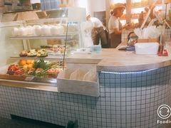 -果之满满鲜榨果汁(美罗城店)