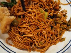 -霸蛮湖南菜·牛肉粉(荣京西街店)