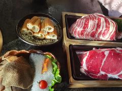 -湊湊火锅·茶憩(新中关购物中心店)