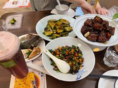 -楚山晓·湖北菜(武汉光谷K11店)