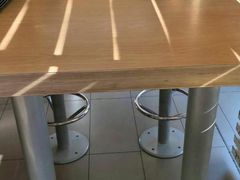 大堂-麦当劳(百联西郊购物中心店)