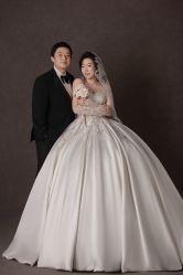 -MAO亲爱的猫婚纱摄影工作室