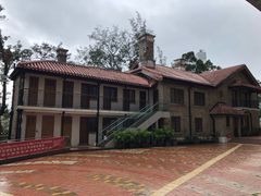 -香港大学