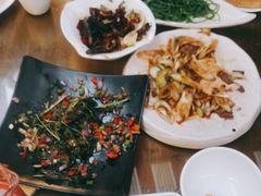 -隔壁老王·家常云南菜(花巷店)