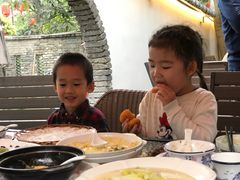 -鹅滋道(甘坑古镇店)