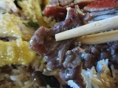 广东香滑牛肉煲仔饭-煲煲香快餐(南京路店)