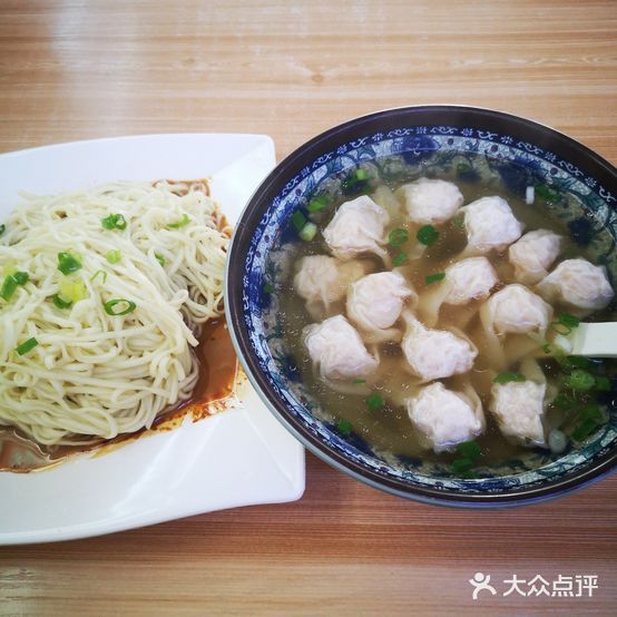 沙县小吃黄焖鸡米饭(金兴路1号院店)