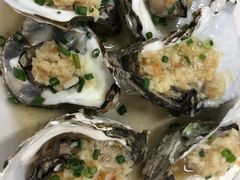蒜蓉蒸生蚝-双月饭店·20年老字号(新村店)