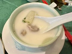 生磨杏汁炖白肺-誉八仙粤菜(万象天地店)