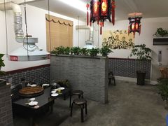 -铁锅炖灶台鱼老三炖鱼馆