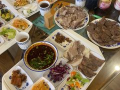 -吾穆勒蓬灰牛肉面·清真(北滨河中路店)