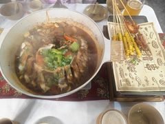 -刘姐啤酒鱼民族演艺餐厅(西街总店)