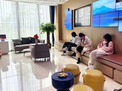 -柏乐口腔医院·舒适化无痛种植牙中心(东盟商务区院)