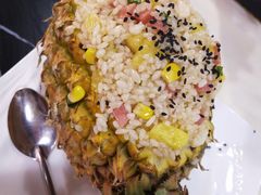 -亚龙湾亚泰商业街