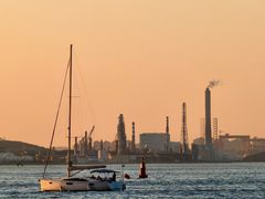 -东港音乐喷泉广场