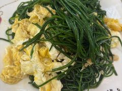 沙葱炒鸡蛋-壹阁胡羊焖饼(敦煌夜市店)