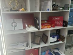 -湘日图文广告·证件照·店招灯箱·会议布展(品尊店)