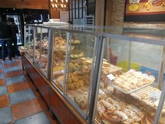 面包甜点陈列柜-苹果花园(金沙江店)