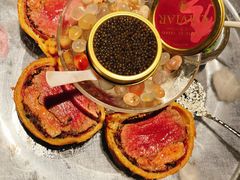 惠灵顿牛排-弦月窗LUNETTE BY AMANDA(复兴路店)