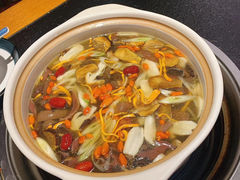 -阿鹏故事野生菌火锅(双廊古镇店)