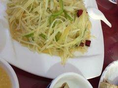 -溢心园香河肉饼总店