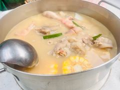 -肥仔文澳门猪骨煲(南京西路店)