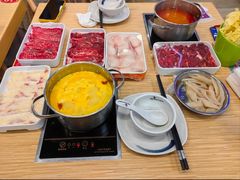 -杨老板·海鲜集市火锅·鲜切牛肉(中防万宝店)
