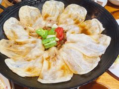 地锅小公鸡-十二道丰味·徐州土菜·烧烤(何山路店)