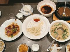 -五谷丰登农家院·地道胶东菜·海鲜烧烤(威海店)