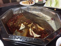 -重庆德庄火锅(体育中心店)