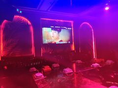 -网红丛林音乐烤吧