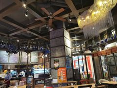 -玛格萝妮(汇智国际商业中心店)