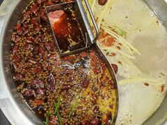 -沸炉重庆老火锅(军事博物馆店)