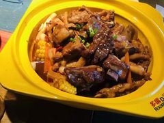 -多嘴超级肉蟹煲(杉杉国潮主题店)