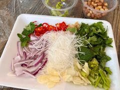 配菜-官塘陈记鱼生·潮汕砂锅粥·牛肉火锅(潮枫路总店)