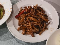 -凤凰园烤鸭店·唐山菜·传承花椒肉(老唐丰路店)
