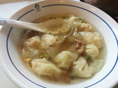 -汪一挑馄饨(老街店)