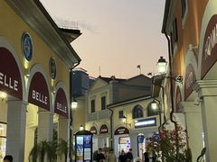 -佛罗伦萨小镇广佛名品奥特莱斯(疏港路店)