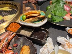 -铭牛烧肉·和牛海鲜自助(高新月牙湖店)