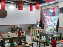 -老船夫石锅苗苗鱼·老字号(三道堰总店)