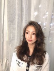 -十六番发型师事务所